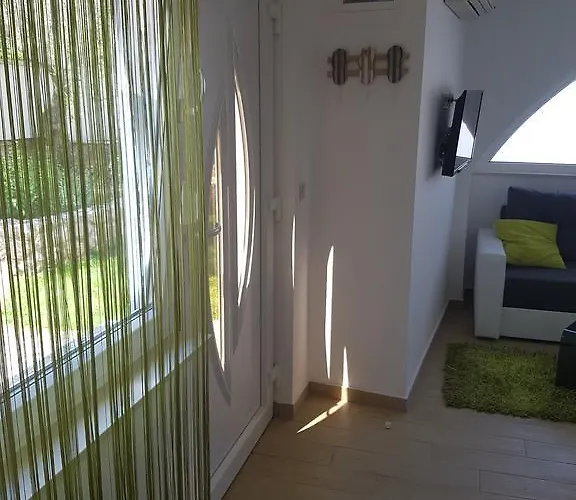 Apartament Maksim And Timon *