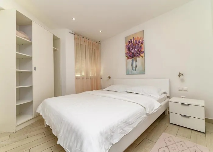 公寓 Maksim And Timon 克尔克